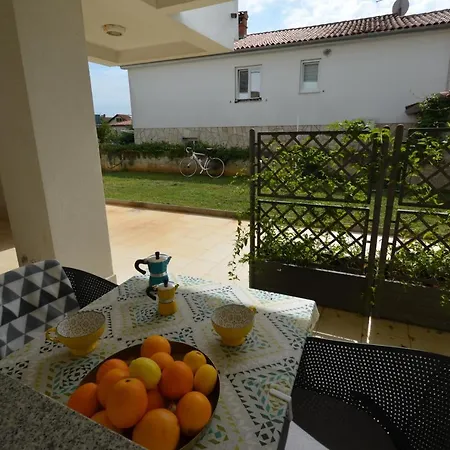 Apartments Karmen Maria Novigrad  Exterior photo