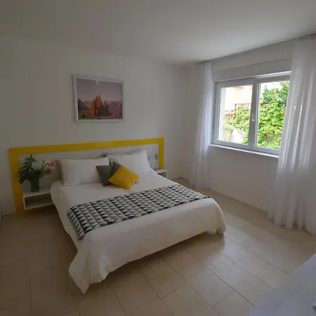 Apartments Karmen Maria Novigrad  Exterior photo